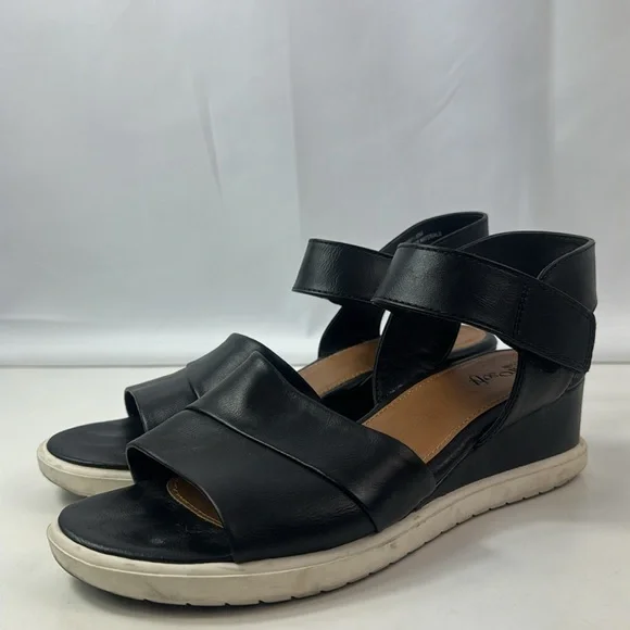 Euro Soft By Sofft Jena Black Leather Women's Wedge - Picture 7 of 13